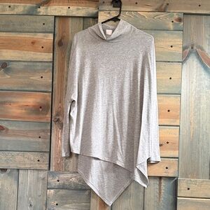 Light Gray Asymmetric Hem Long Sleeve Tunic